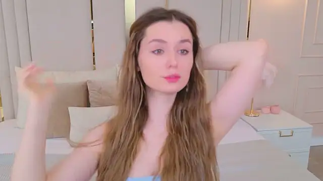 Snapshot of MarybethSnow chatting on 02-23-26, 05:10 MarybethSnow online show from 02-23-26, 05:10