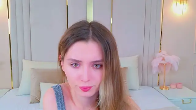 Snapshot of MarybethSnow chatting on 02-26-26, 05:12 MarybethSnow online show from 02-26-26, 05:12