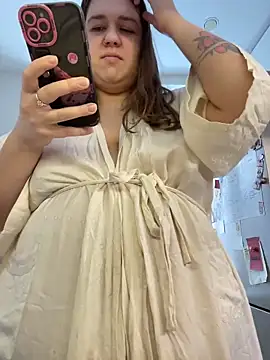 SuzieMurray online show from 02-22-26, 08:24