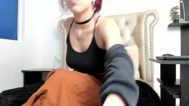 AlexaFoxy18 online show from 12-29-24, 03:33