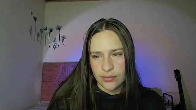 Snapshot of Serenity chatting on 11-06-25, 11:48 Serenity online show from 11-06-25, 11:48