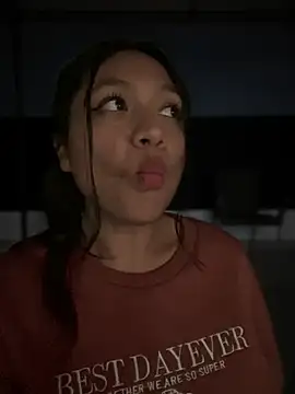 Im Little online show from 02-28-25, 09:36