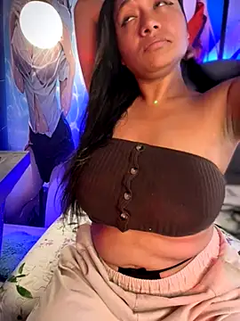 Im Little online show from 09-26-25, 03:10