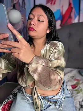 Im Little online show from 04-05-26, 02:53