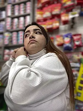 Snapshot of Tatiana_O chatting on 01-08-25, 07:13 Tatiana O online show from 01-08-25, 07:13