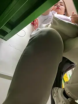 Snapshot of Tatiana_O chatting on 02-08-25, 10:08 Tatiana O online show from 02-08-25, 10:08