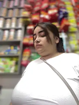 Snapshot of Tatiana_O chatting on 03-11-25, 01:12 Tatiana O online show from 03-11-25, 01:12