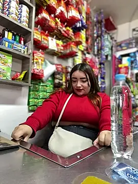 Snapshot of Tatiana_O chatting on 03-14-25, 06:18 Tatiana O online show from 03-14-25, 06:18