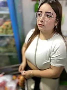 Snapshot of Tatiana_O chatting on 03-15-25, 05:26 Tatiana O online show from 03-15-25, 05:26