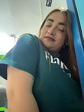 Snapshot of Tatiana_O chatting on 11-02-25, 08:11 Tatiana O online show from 11-02-25, 08:11