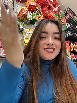 Snapshot of Tatiana_O chatting on 11-04-25, 02:16 Tatiana O online show from 11-04-25, 02:16