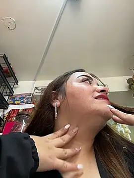 Snapshot of Tatiana_O chatting on 11-06-25, 04:19 Tatiana O online show from 11-06-25, 04:19