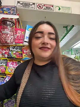 Snapshot of Tatiana_O chatting on 11-12-25, 02:17 Tatiana O online show from 11-12-25, 02:17