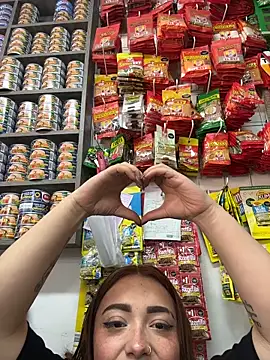 Snapshot of Tatiana_O chatting on 12-15-25, 04:11 Tatiana O online show from 12-15-25, 04:11