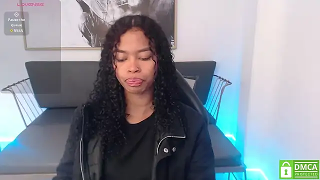 Shenna brunette  online show from 01-25-25, 01:08