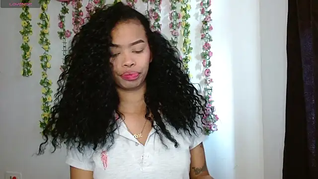 Shenna brunette  online show from 12-14-25, 03:06