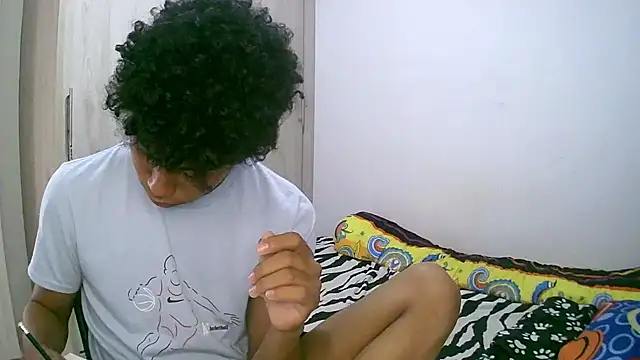 sexy diamante  online show from 10-26-25, 06:03