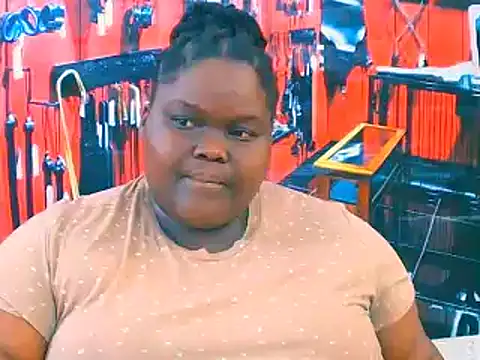 EbonyHotBuns online show from 11-10-25, 07:07