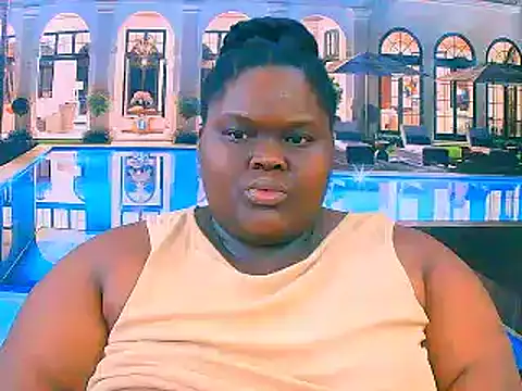 EbonyHotBuns online show from 12-14-25, 07:58