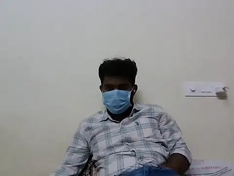 Snapshot of nick05inch chatting on 01-19-26, 01:04 nick05inch online show from 01-19-26, 01:04