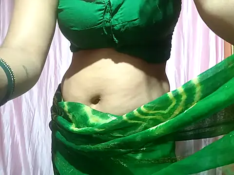 poojaxxx65 online show from 02-19-25, 06:00