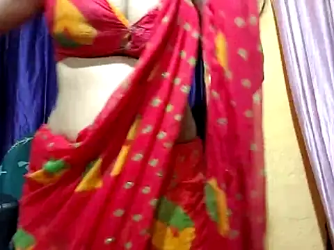 poojaxxx65 online show from 02-22-26, 11:14