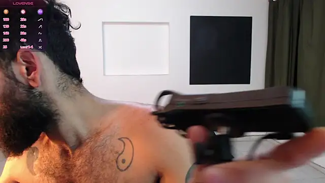 Snapshot of Drogamma chatting on 02-08-25, 05:18 Drogamma online show from 02-08-25, 05:18