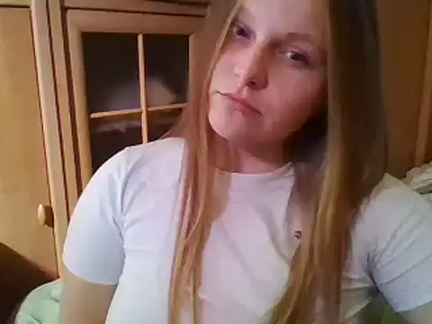 Evasapples online show from 12-29-24, 09:20