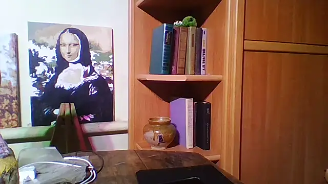 Evasapples online show from 01-08-25, 09:12