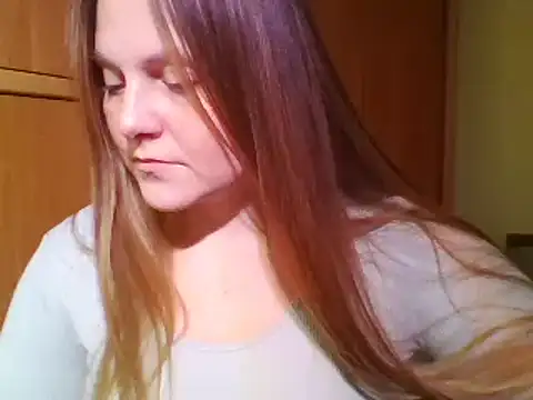 Evasapples online show from 01-26-25, 06:37