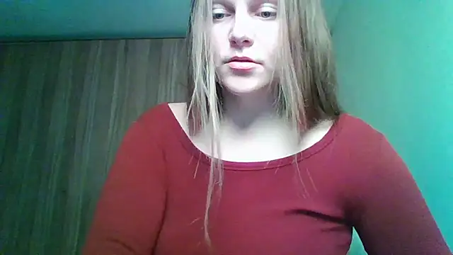 Snapshot of Evasapples chatting on 01-17-26, 02:44 Evasapples online show from 01-17-26, 02:44
