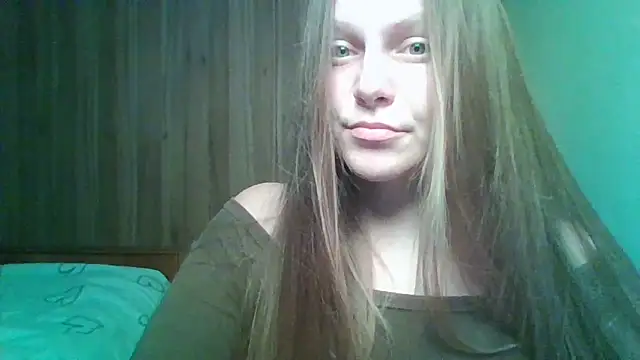 Snapshot of Evasapples chatting on 02-11-26, 11:10 Evasapples online show from 02-11-26, 11:10