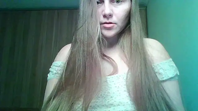 Snapshot of Evasapples chatting on 02-22-26, 11:03 Evasapples online show from 02-22-26, 11:03