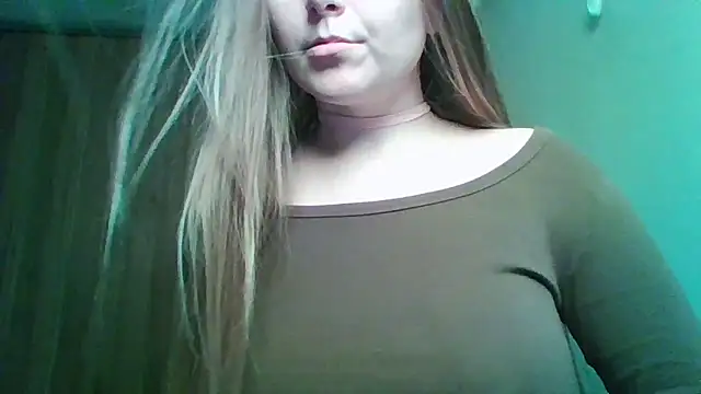 Snapshot of Evasapples chatting on 02-23-26, 09:01 Evasapples online show from 02-23-26, 09:01