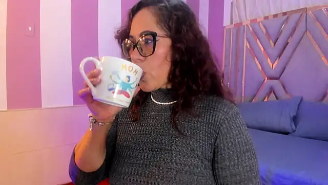 maria paulac online show from 03-20-25, 05:02