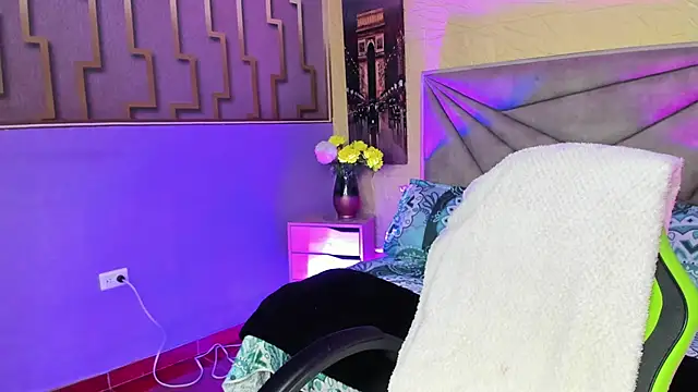 maria paulac online show from 09-19-25, 04:58