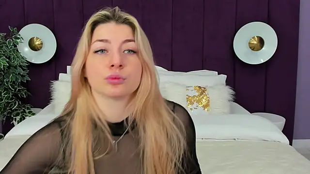 HelenaMorgan online show from 03-12-25, 03:02