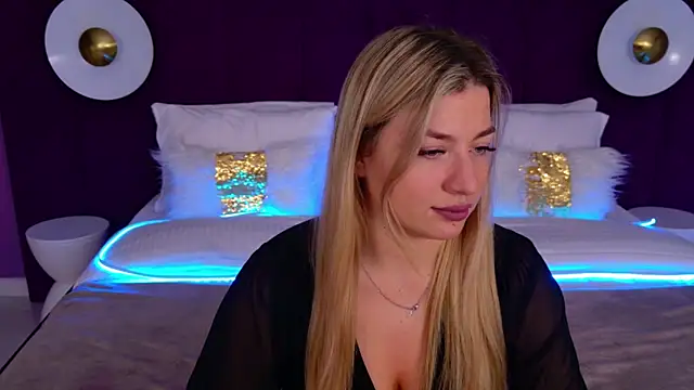 HelenaMorgan online show from 03-20-25, 09:15