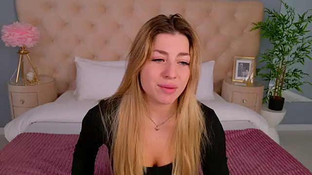 HelenaMorgan online show from 09-24-25, 03:10