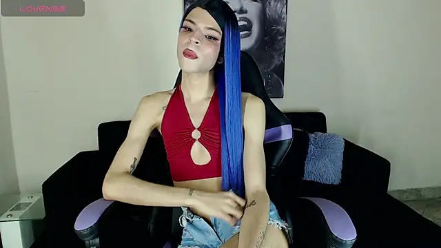 Realbadbxtch online show from 12-18-24, 02:32