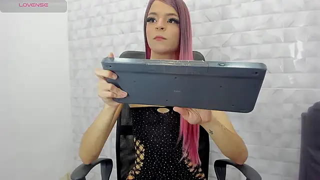 Realbadbxtch online show from 03-07-25, 10:54