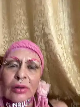 Gardener of Illusions online show from 03-19-25, 10:53