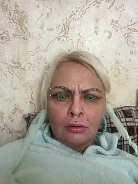 Gardener of Illusions online show from 10-06-25, 03:48