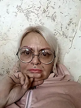 Gardener of Illusions online show from 10-12-25, 04:50