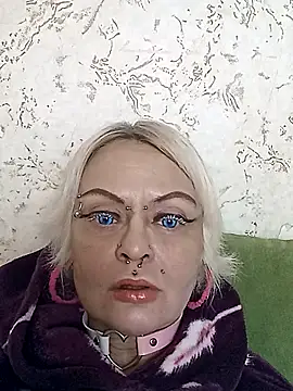 Gardener of Illusions online show from 12-17-25, 01:50