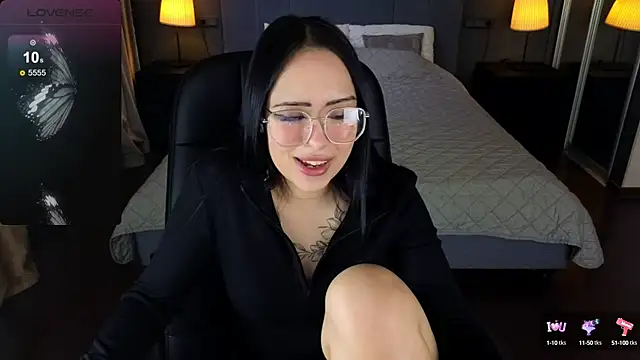 baby  kim online show from 02-14-25, 08:15