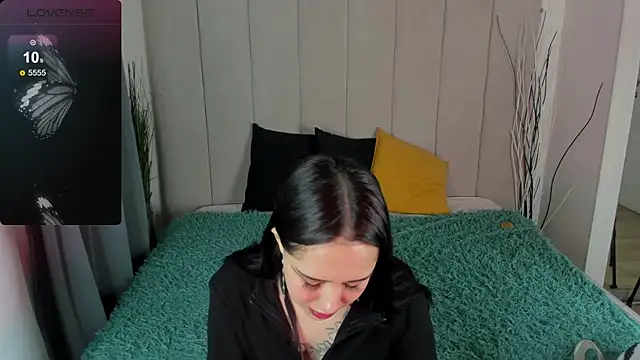 baby  kim online show from 02-24-25, 11:43