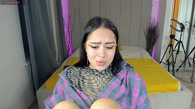 baby  kim online show from 03-03-25, 08:32