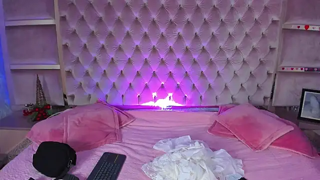 Snapshot of Harii_02 chatting on 01-15-26, 07:39 Harii 02 online show from 01-15-26, 07:39