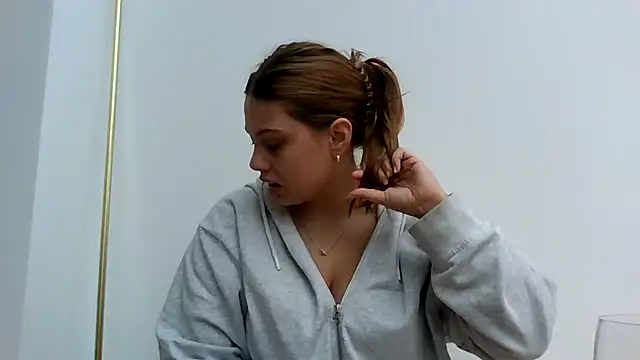 Krystal Tx online show from 10-12-25, 08:57